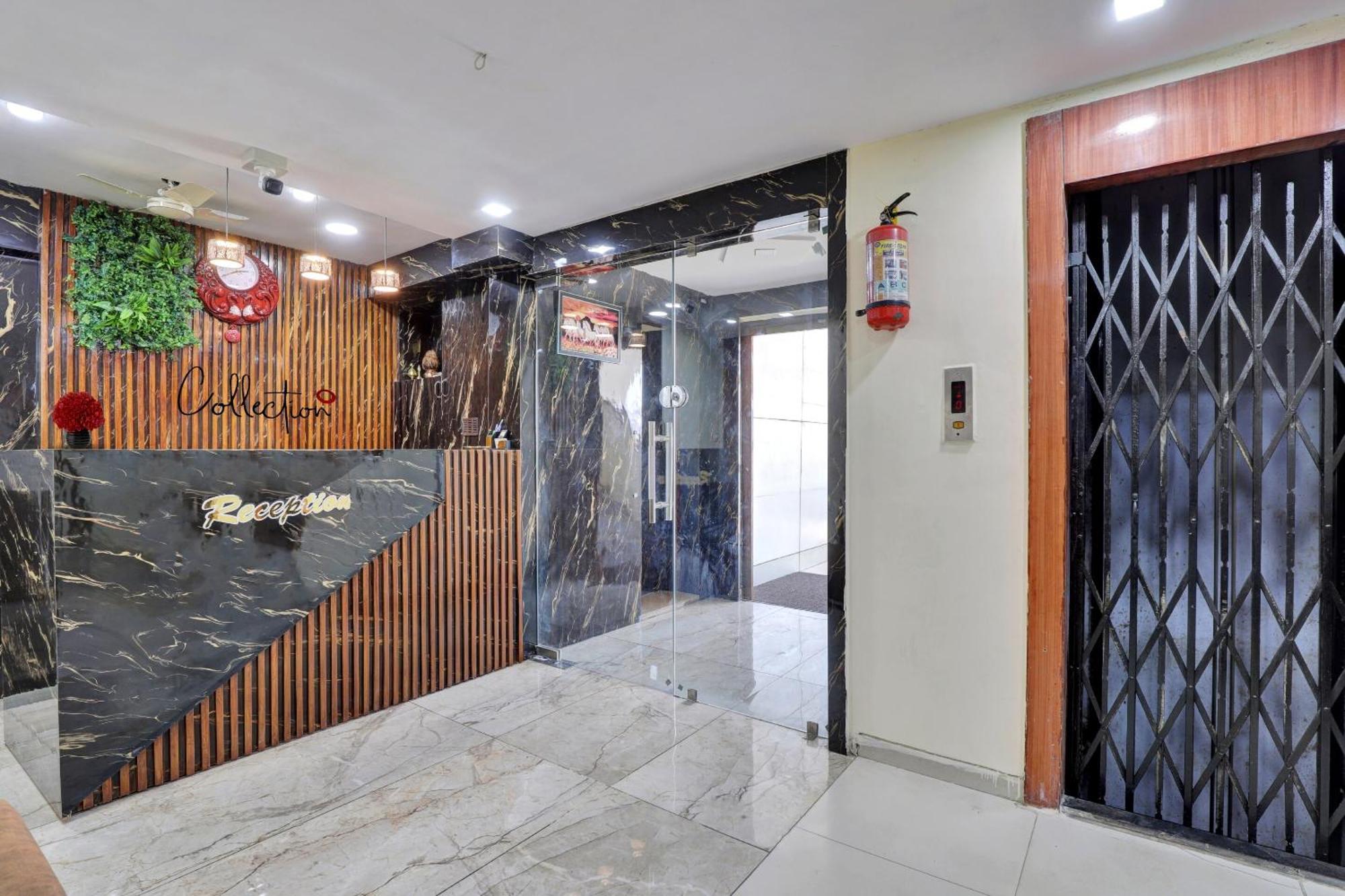 Hotel O Neelkamal Ahmedabad Bagian luar foto